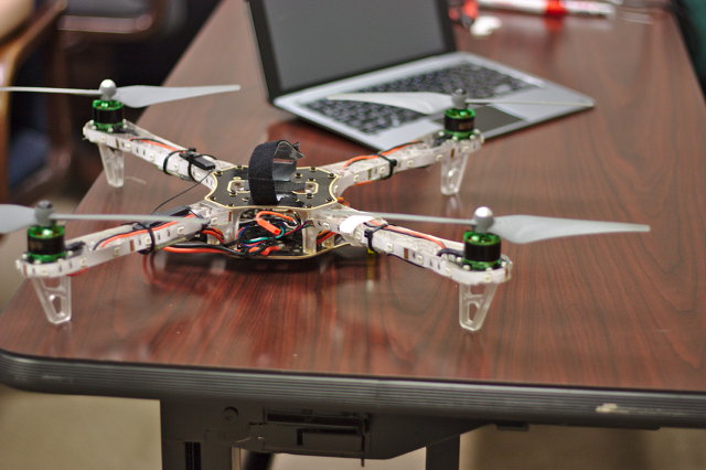450 Size Quadcopter at TheLab.ms