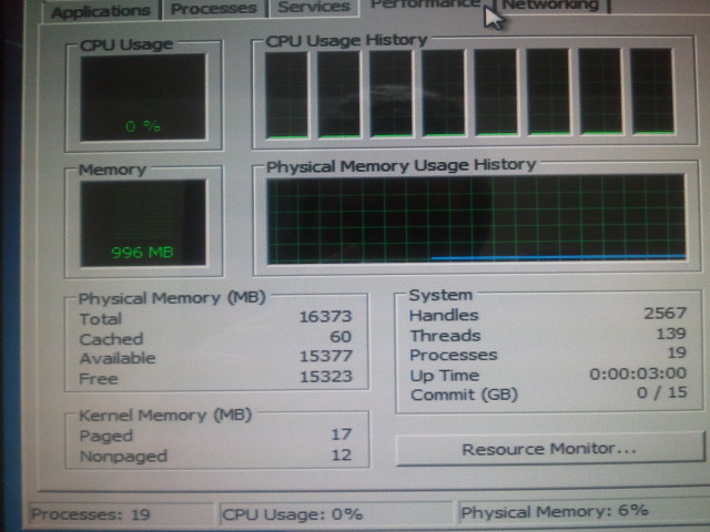 Windows 7 task manager showing 16 GB